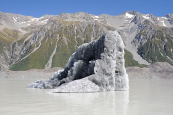 Image of a melting glacier