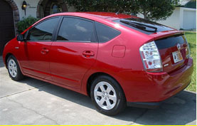 Image of a Toyota Prius. 