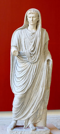A photograph of  a full size marble statue of Roman patrician, August Labicana Massimo.