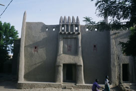 traditional house in Mali