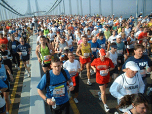 A crowd of marathon runners.