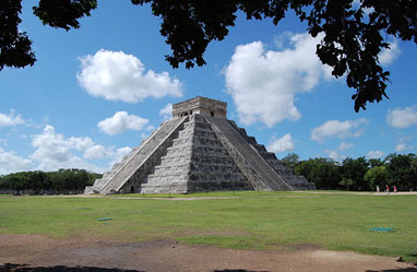 Mayan pyramid at Chichen Itza