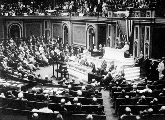 President Woodrow Wilson addressing both Houses of Congress in 1917, declaring war on Germany.